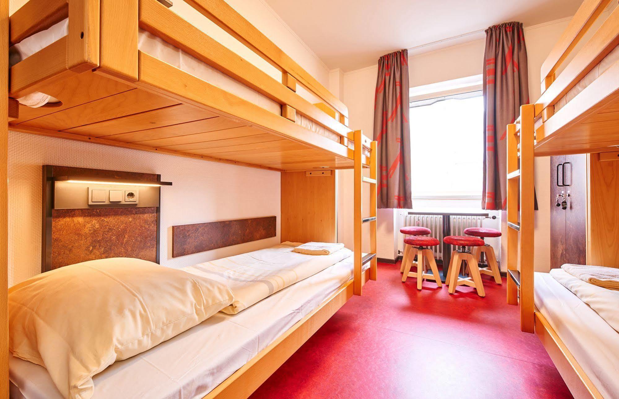 Hostel Djh Jugendgästehaus Adolph Kolping